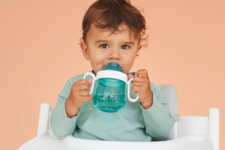 non-spill-sippy-cup-mio-200-ml-deep-turquoise
