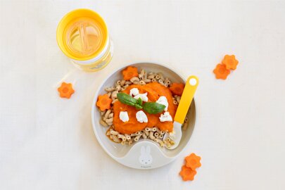 Voor jouw kindje: Wortel pompoen pasta met kalkoen