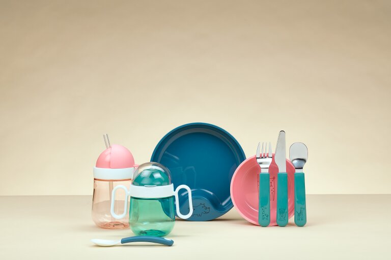 children-s-bowl-mepal-mio-deep-pink